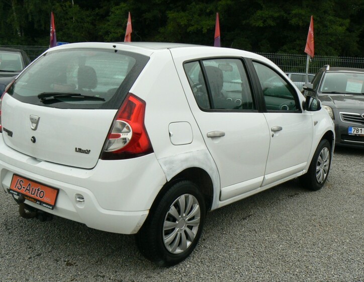 Dacia Sandero 4