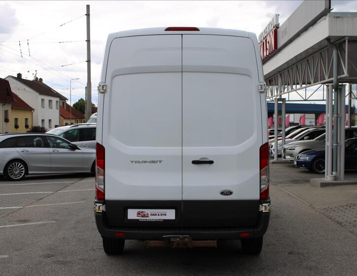 Ford Transit 5
