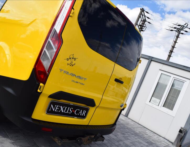 Ford Transit 12