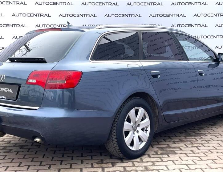 Audi A6 4