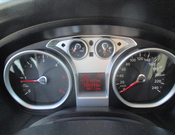 Ford Focus 14