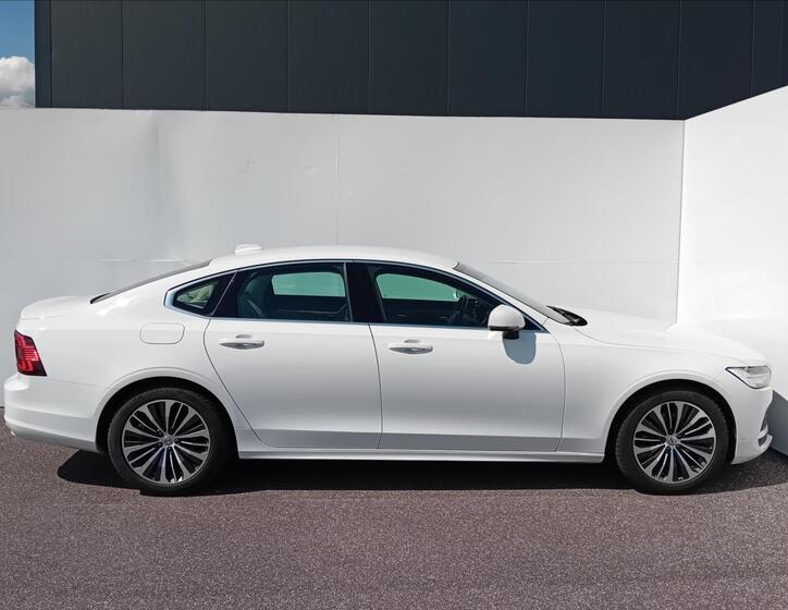 Volvo S90 3