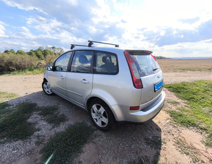 Ford C-MAX 13