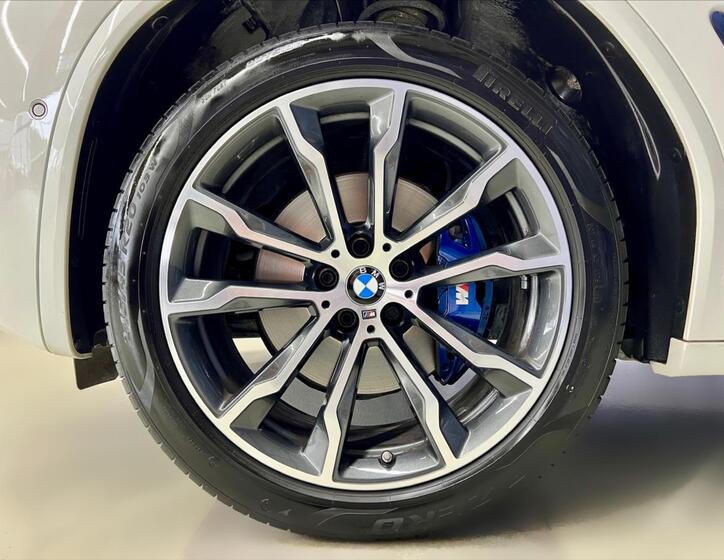 BMW X4 9