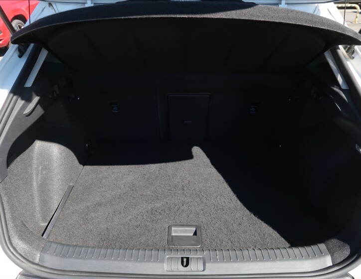 Cupra Formentor 19