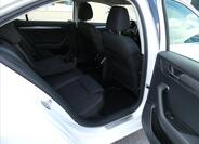 Škoda Superb 23