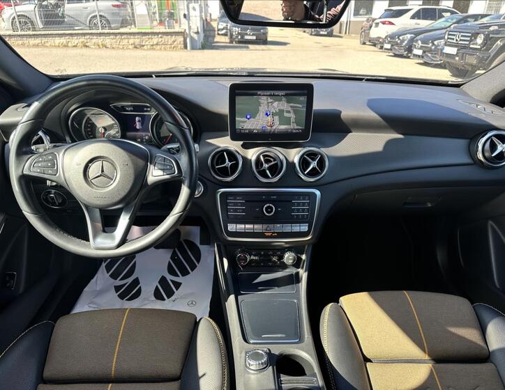 Mercedes-Benz GLA 9