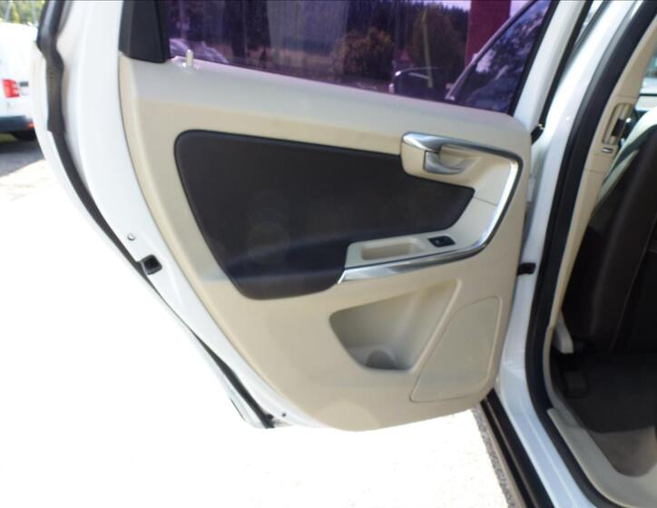 Volvo XC60 16