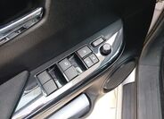 Toyota Hilux 16