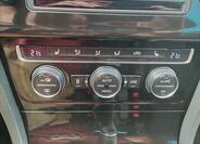 Volkswagen Golf 12