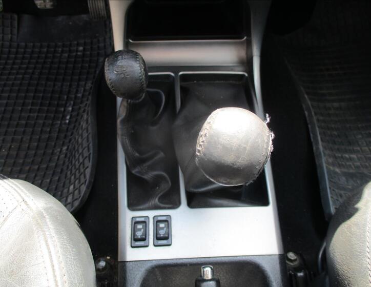 Nissan Terrano 16