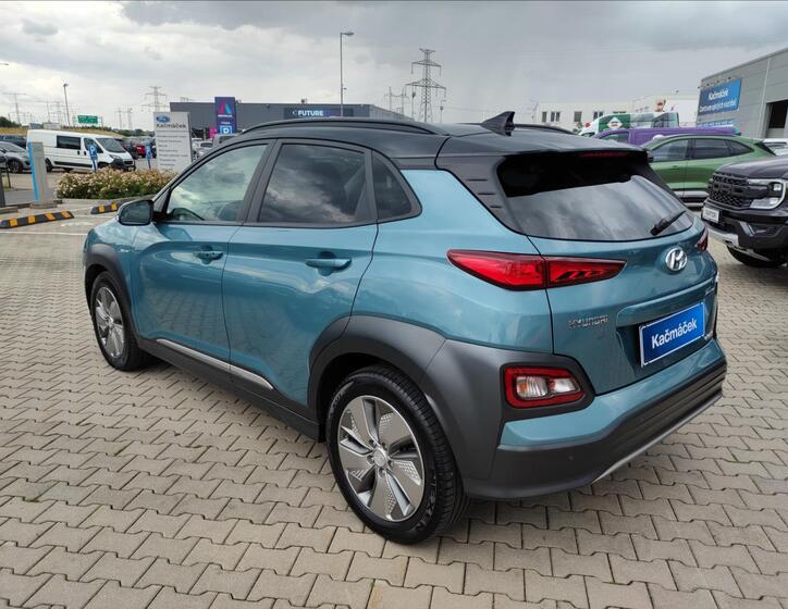 Hyundai Kona 3