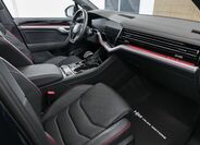 Volkswagen Touareg 13