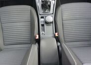 Volkswagen Golf 23
