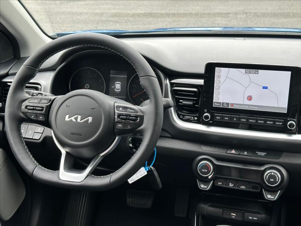 KIA Stonic 9