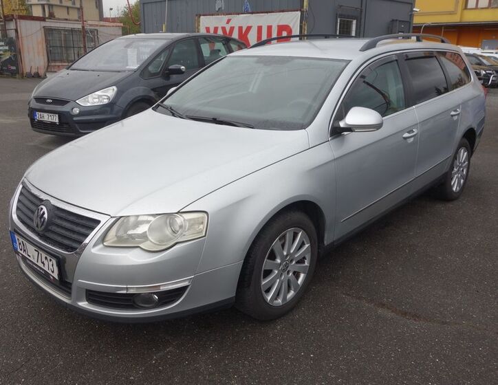 Volkswagen Passat 1