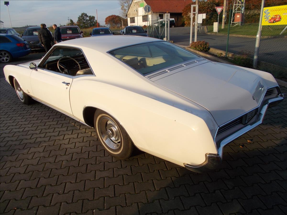 Buick Riviera