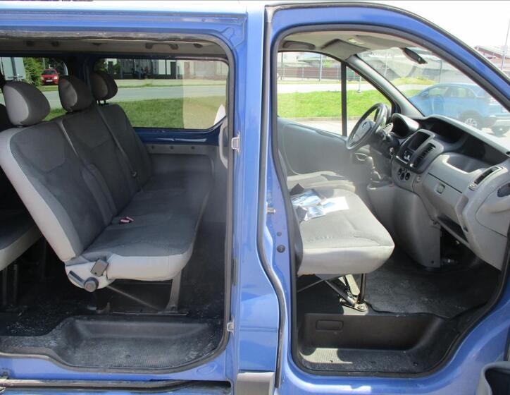 Opel Vivaro 14