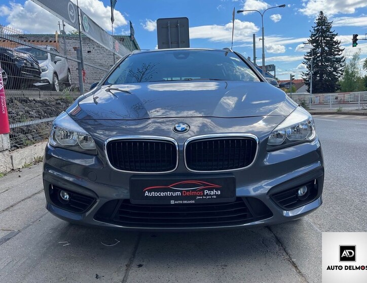 BMW Řada 2 13