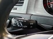 Volkswagen Golf 31