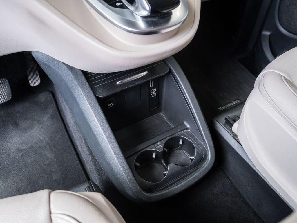 Mercedes-Benz Třídy V 18