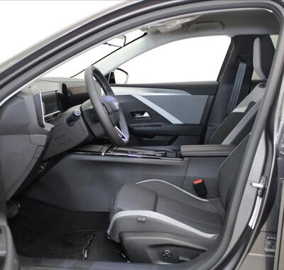 Opel Astra 6