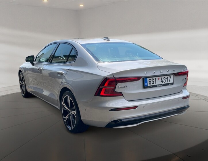 Volvo S60 4