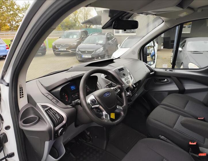 Ford Transit Custom 5