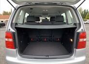 Volkswagen Touran 19
