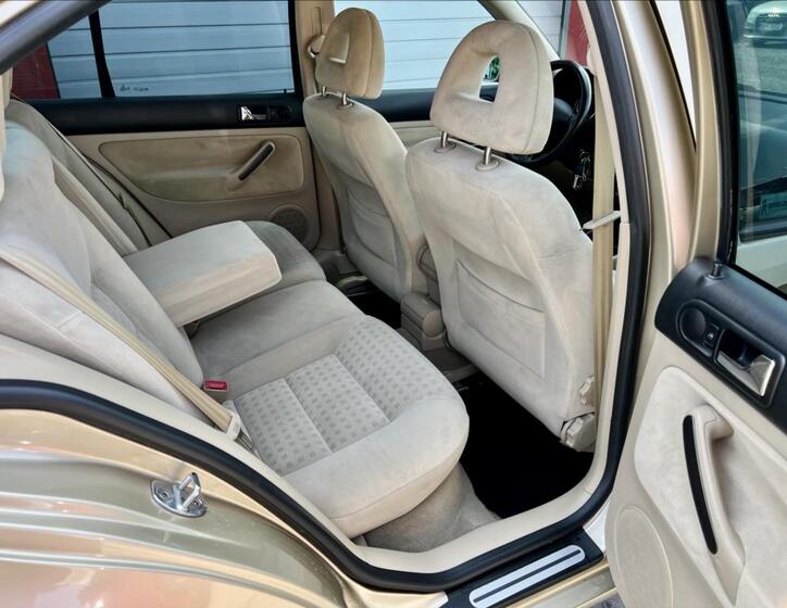 Volkswagen Bora 18