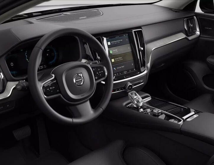 Volvo V60 4