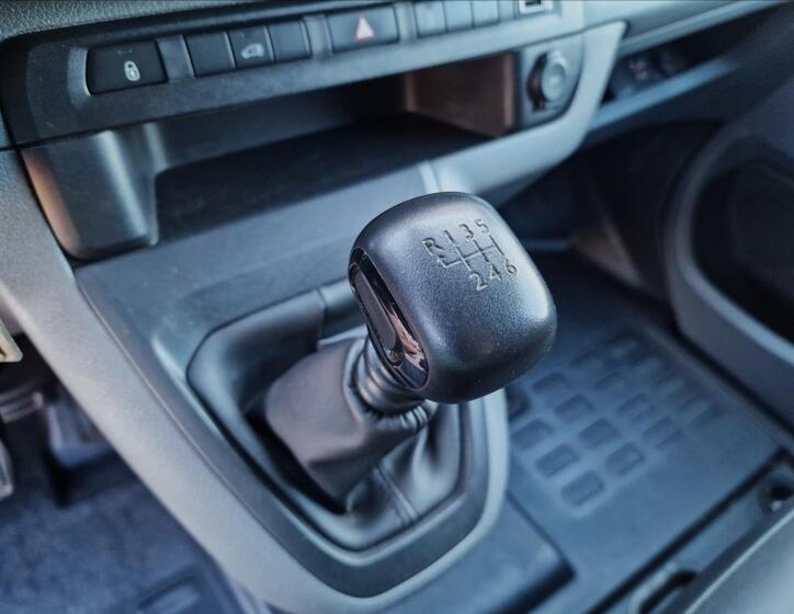 Peugeot Expert 32