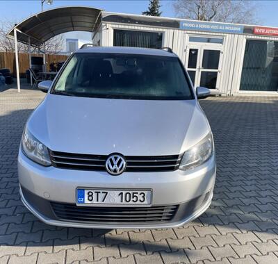 Volkswagen Touran 2