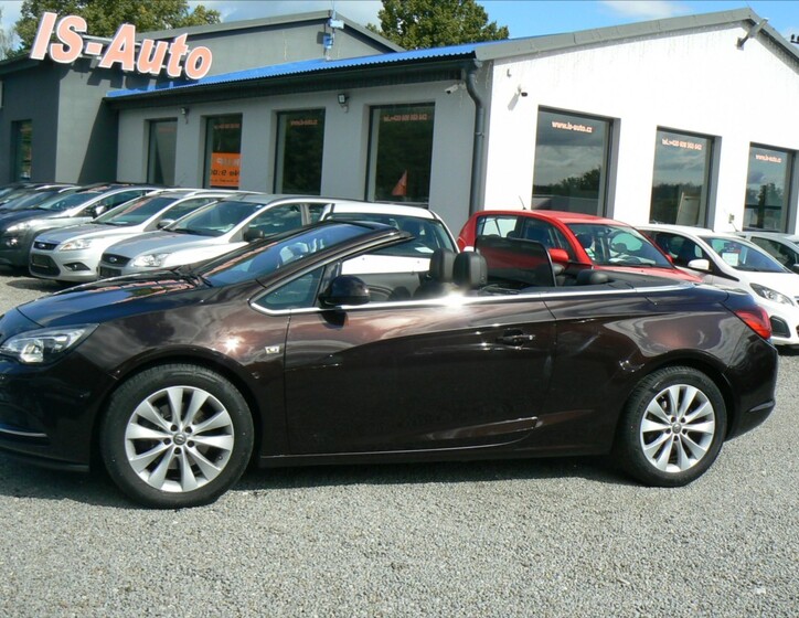 Opel Cascada 1