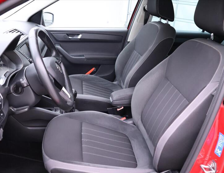Škoda Fabia 10