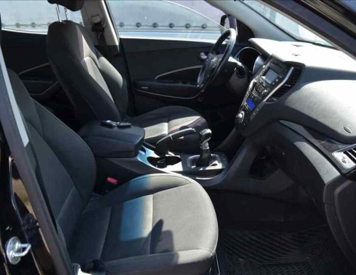 Hyundai Santa Fe 24