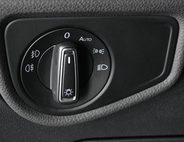Volkswagen Touran 29