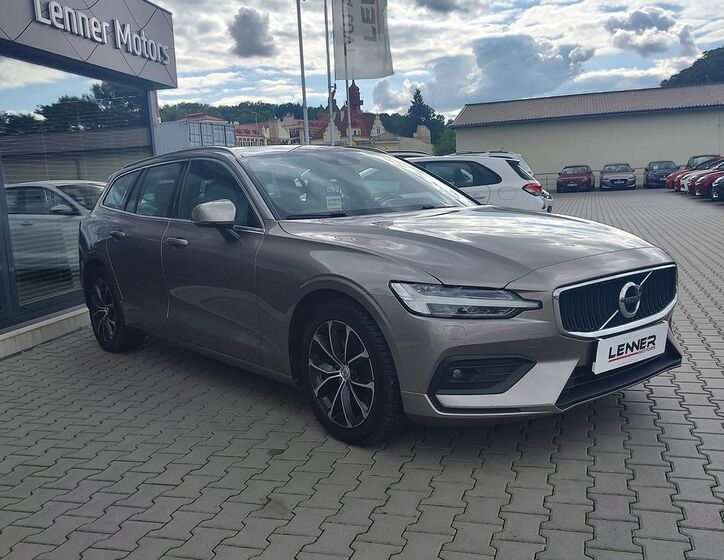 Volvo V60 3