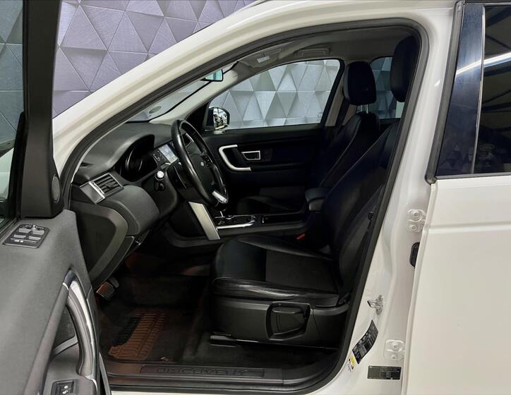 Land Rover Discovery 11