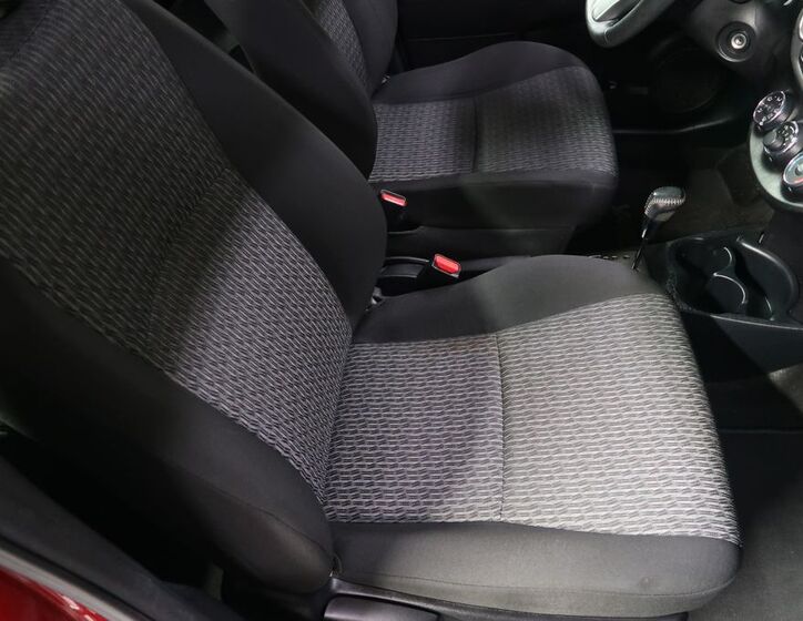 Toyota Yaris 13