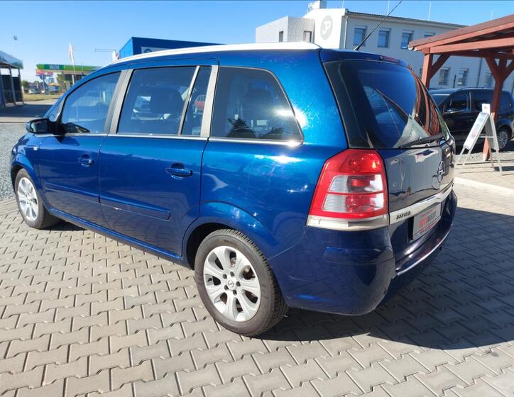 Opel Zafira 6
