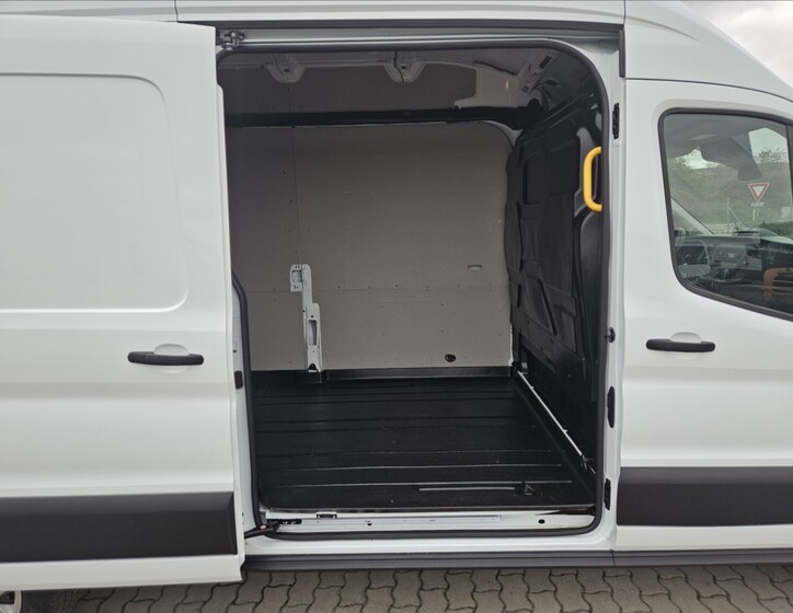 Ford Transit 5