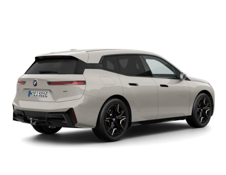 BMW iX 2