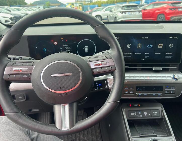 Hyundai Kona 12