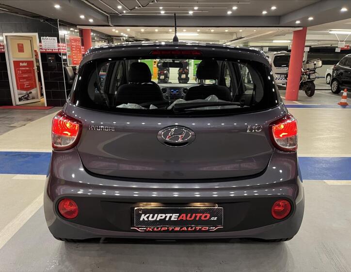 Hyundai i10 4