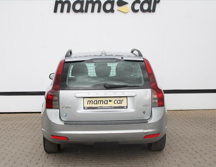 Volvo V50 6