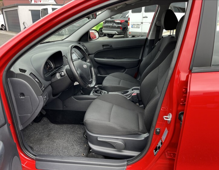Hyundai i30 15