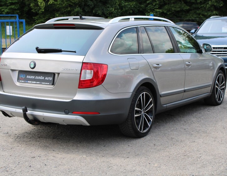 Škoda Superb 5