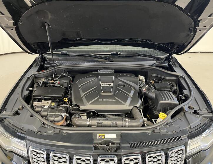 Jeep Grand Cherokee 34