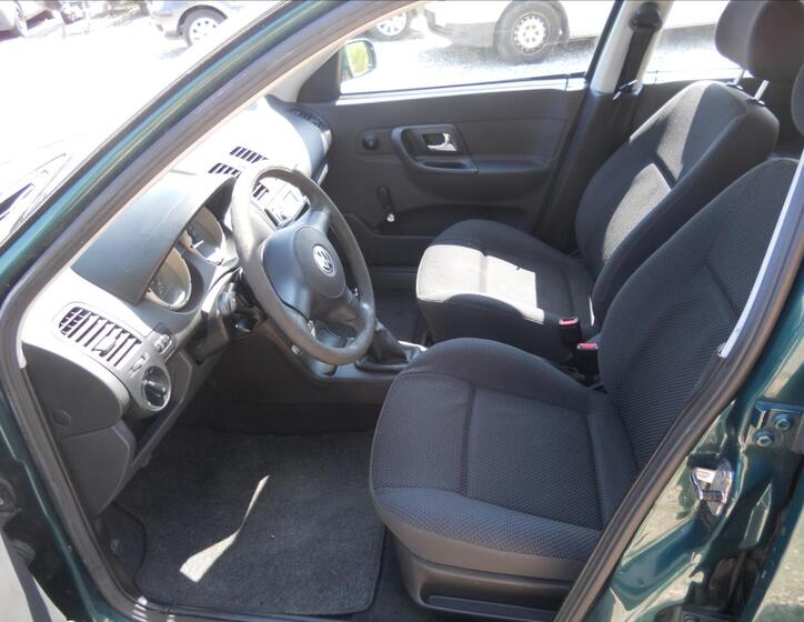 Volkswagen Polo 12